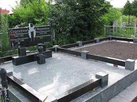 Горизонтальный памятник