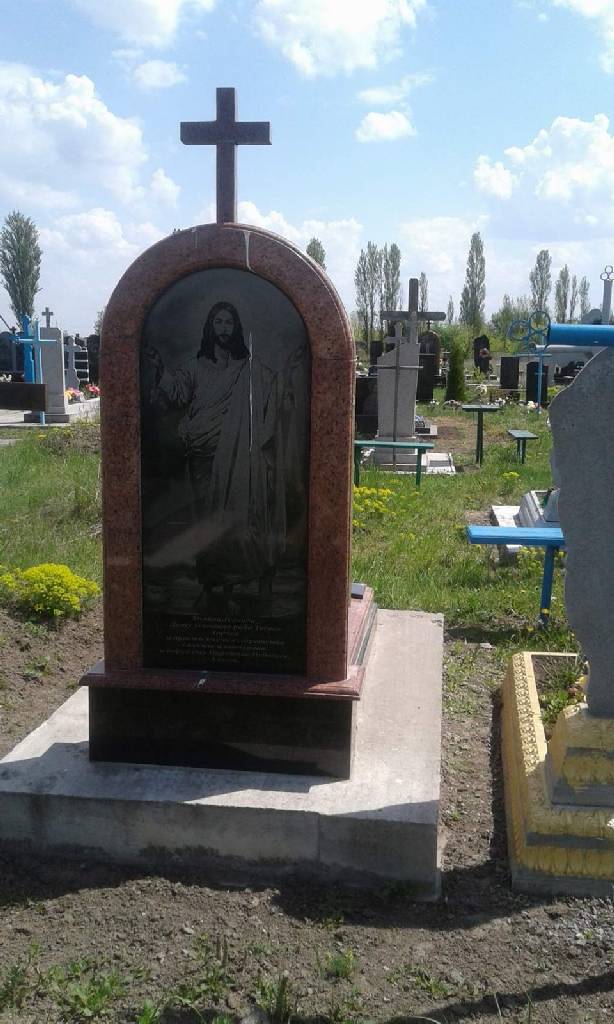 Художественное оформление памятника