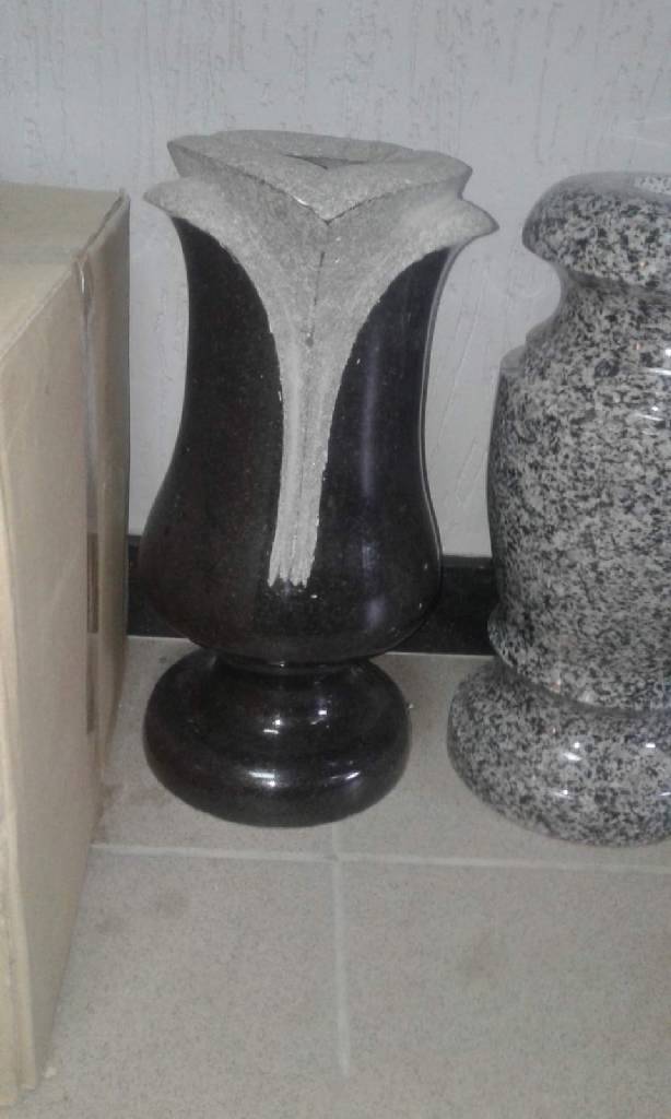 Ваза на памятник