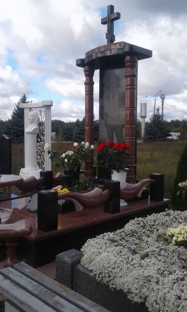 Эксклюзивный памятник