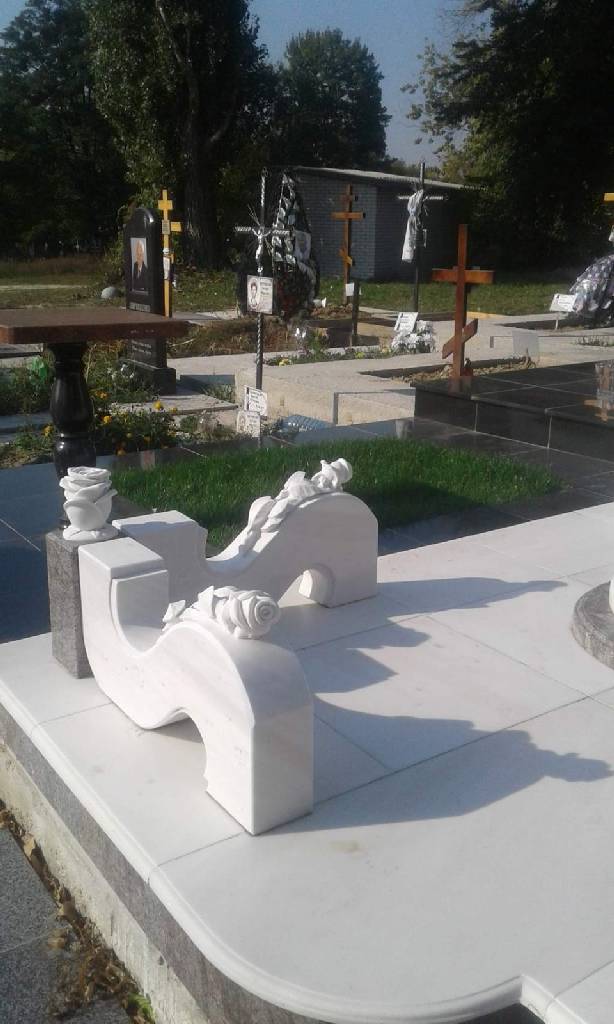 Цоколь под памятник