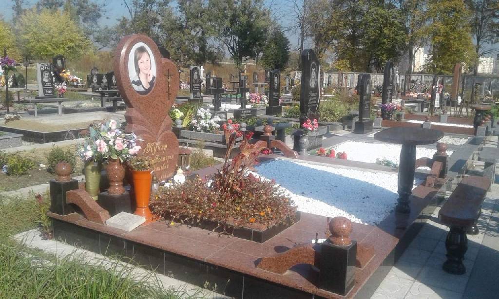 Одинарный памятник