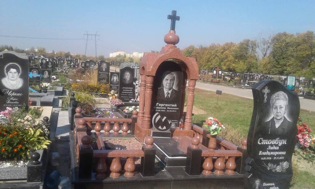 Эксклюзивный памятник