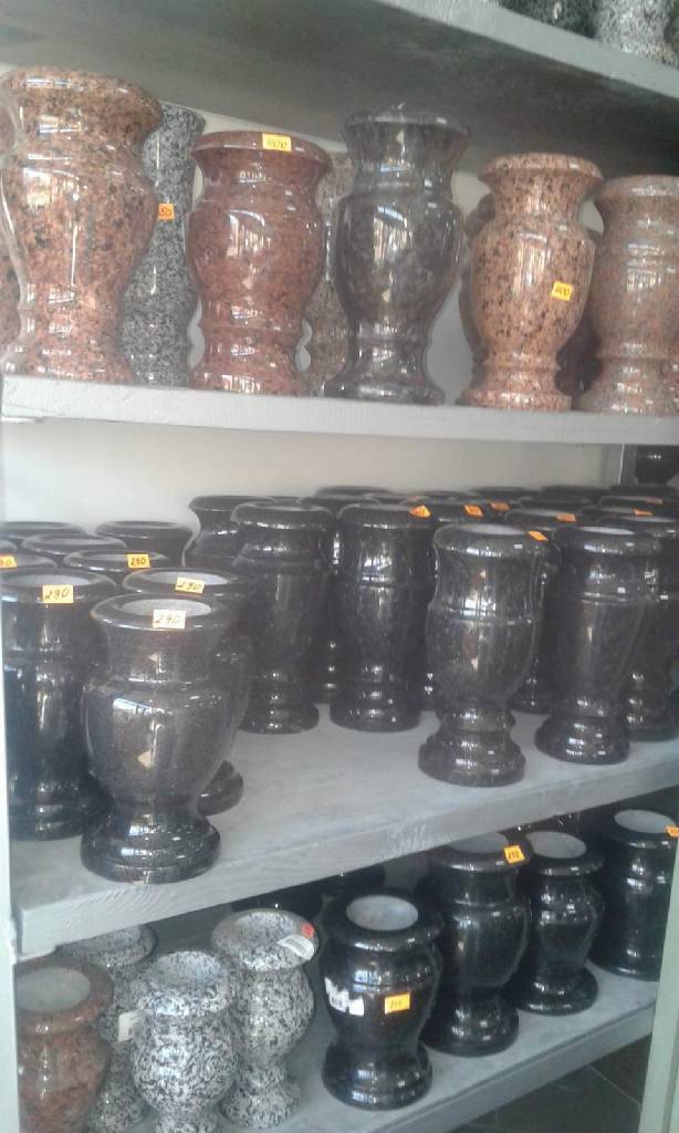 Ваза на памятник