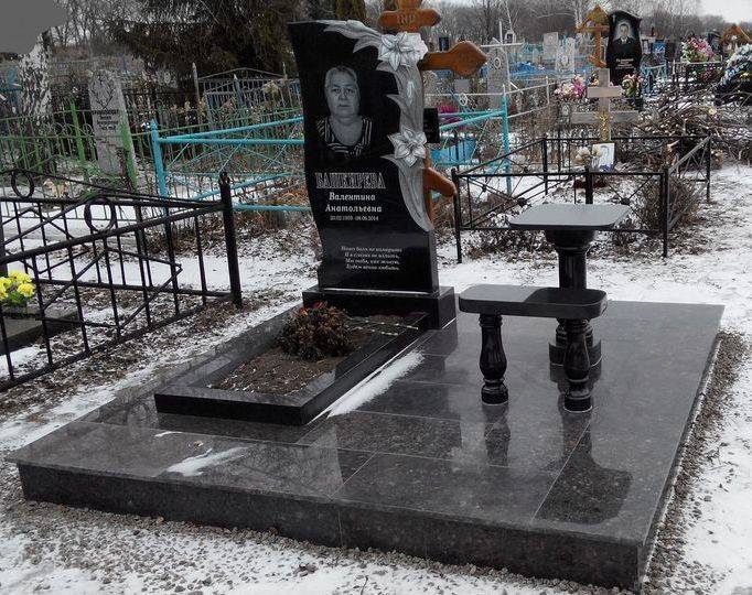 Вертикальный памятник