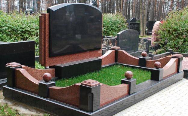 Горизонтальный памятник