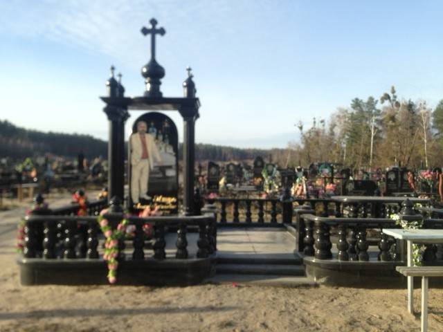 Эксклюзивный памятник