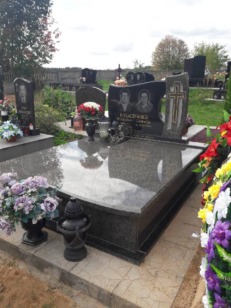 Горизонтальный памятник