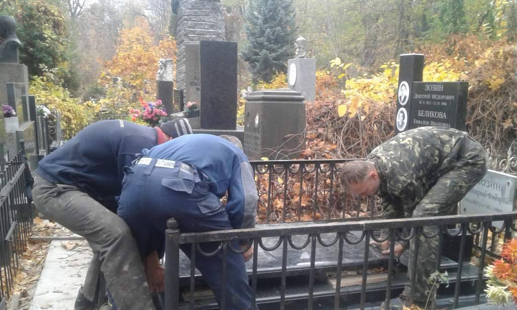 Монтажные/демонтажные работы памятника