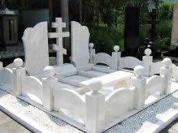 Комплекс из гранита и мрамора